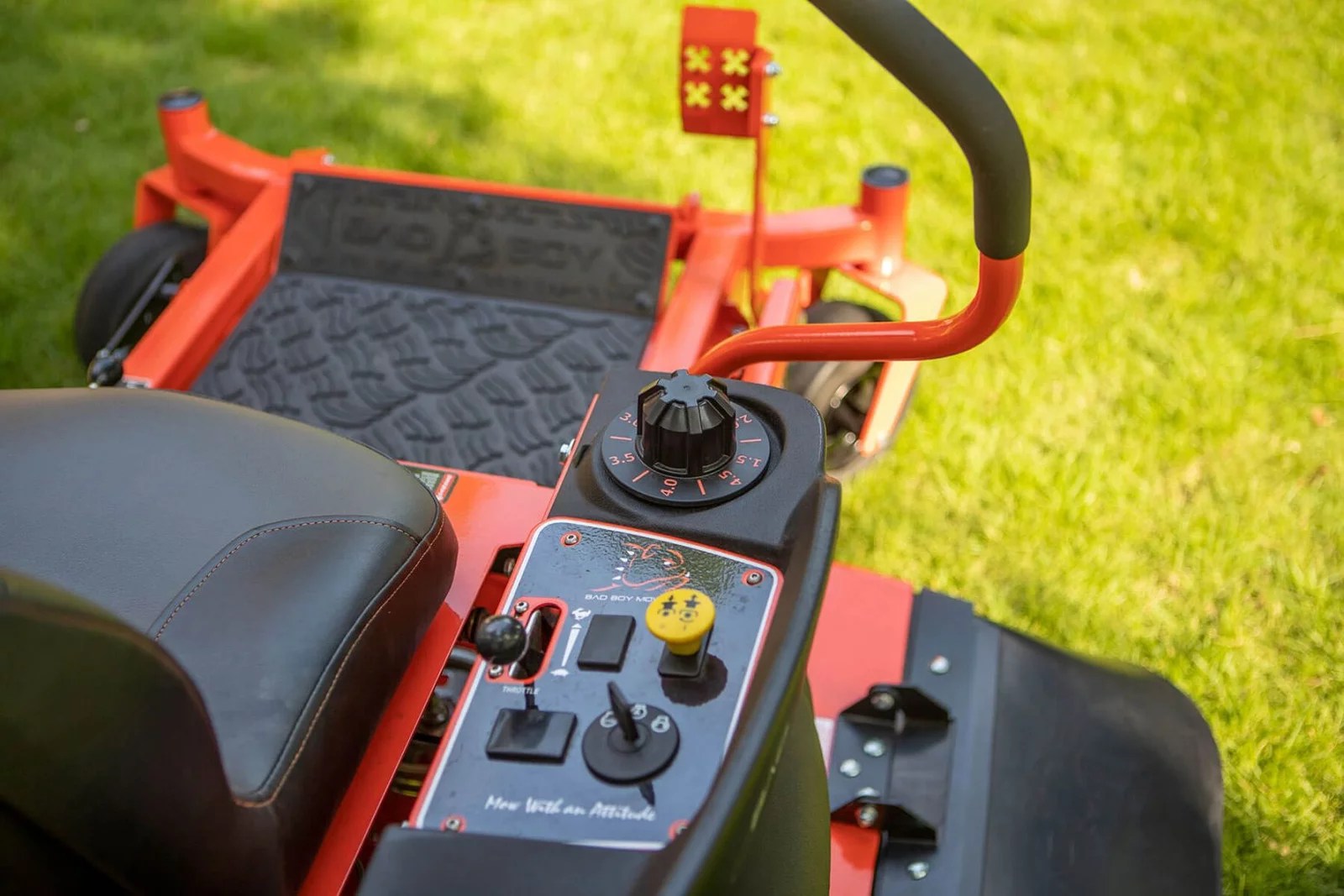 2022 Bad Boy MZ Rambler Zero-Turn Lawn Mower – 42-Inch Deck, Kohler Engine (Model BMZ4219KO)